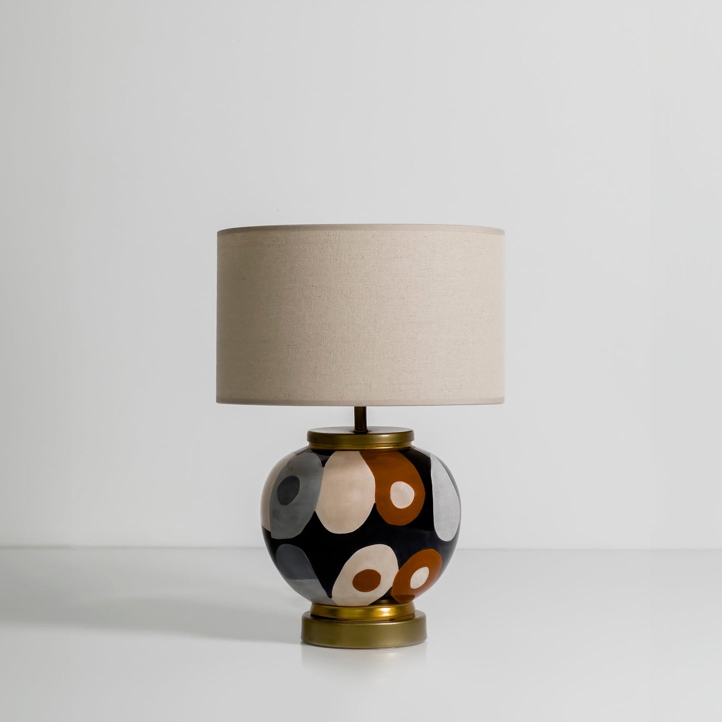 Teşhir Rory Dark Ceramic Lamp