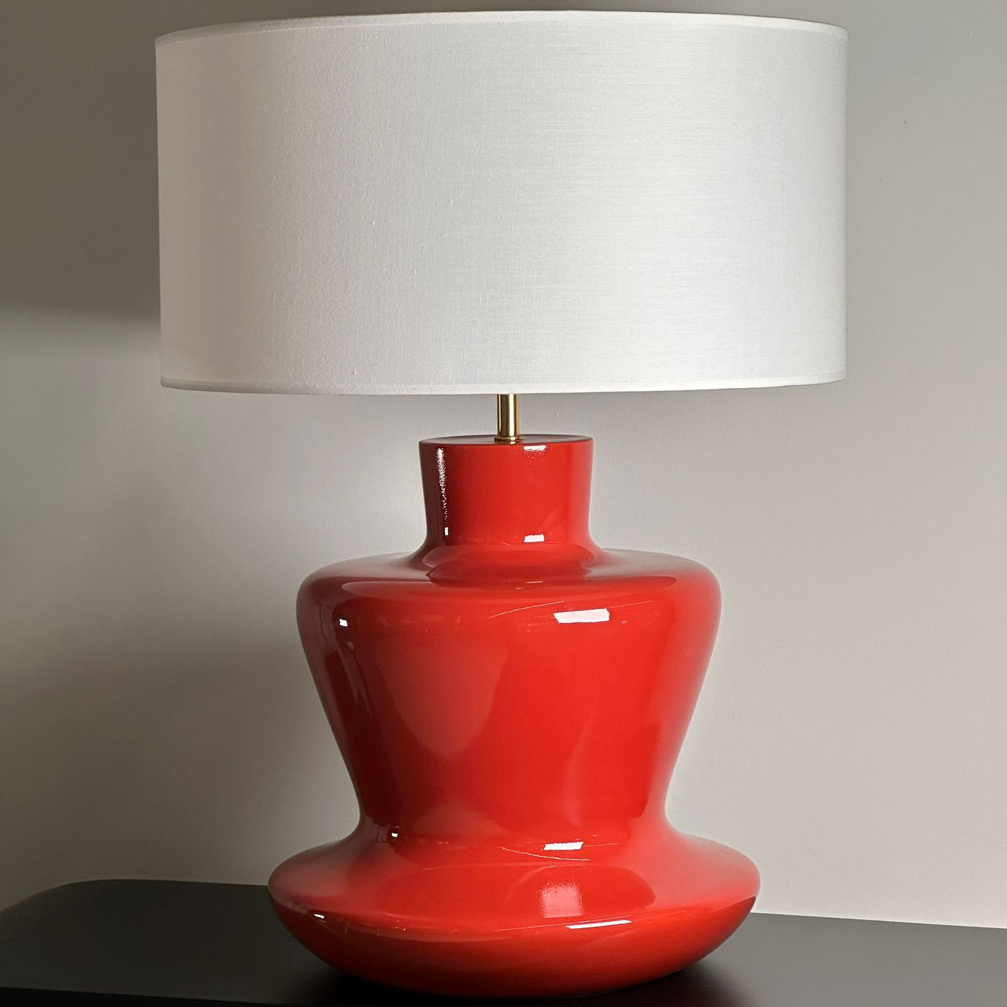 Aura Ahşap Abajur Kırmızı